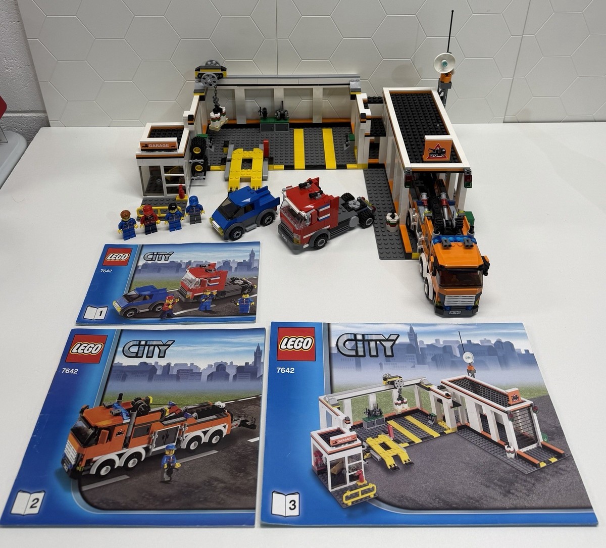 はーちゃんさん専用！タンクトップ36着 Lサイズ 白14着 黒12着 灰10着 Lego City Garage (7642) 100% Complete /Instructions | eBay