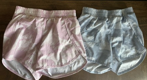 Champion And All In Motion Lot Of 4 Shorts And 1 Pair Of Leggings Girls M 7/8 - Picture 2 of 6