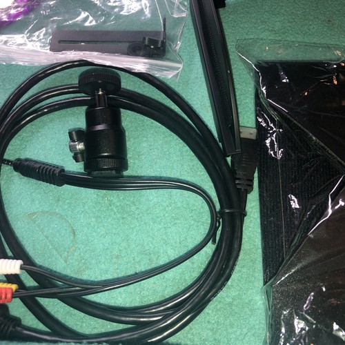 NEW OPEN BOX NEEWER F100 7”4K HDMI Field Monitor - Picture 3 of 7