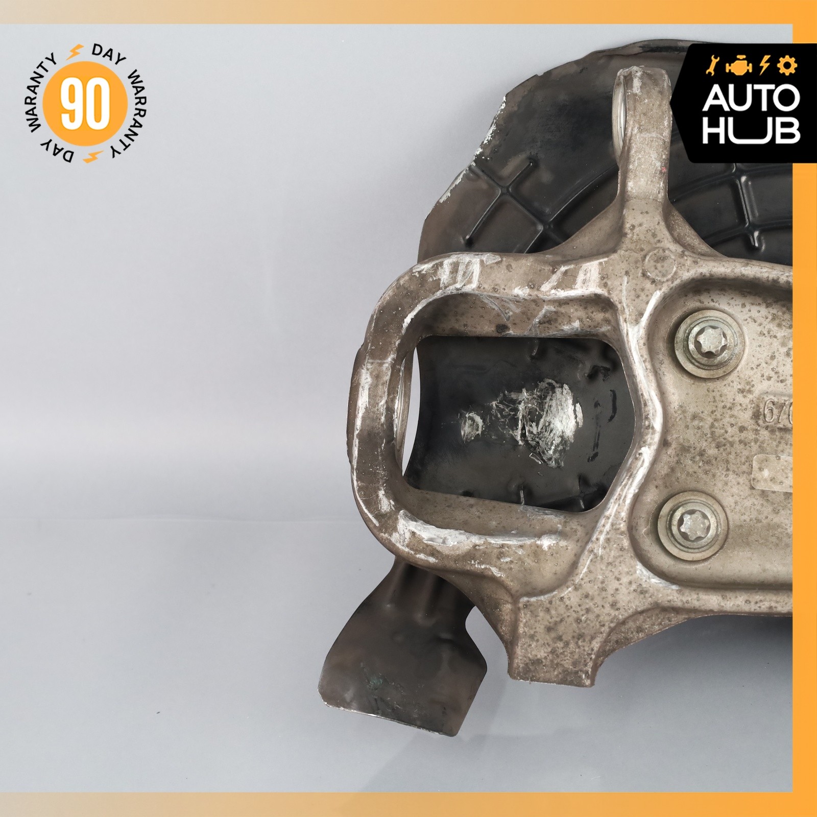 Maserati Quattroporte 2014-2016 Front Left Steering knuckle