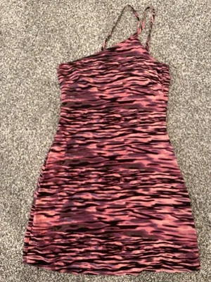 Mini Vestido Noisy May Jules Tejido con Correa Talla XS Rosa Cebra Negro Un Hombro - Imagen 1 de 4