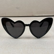 Women's black frame Heart Shaped Sunglasses minor scratches