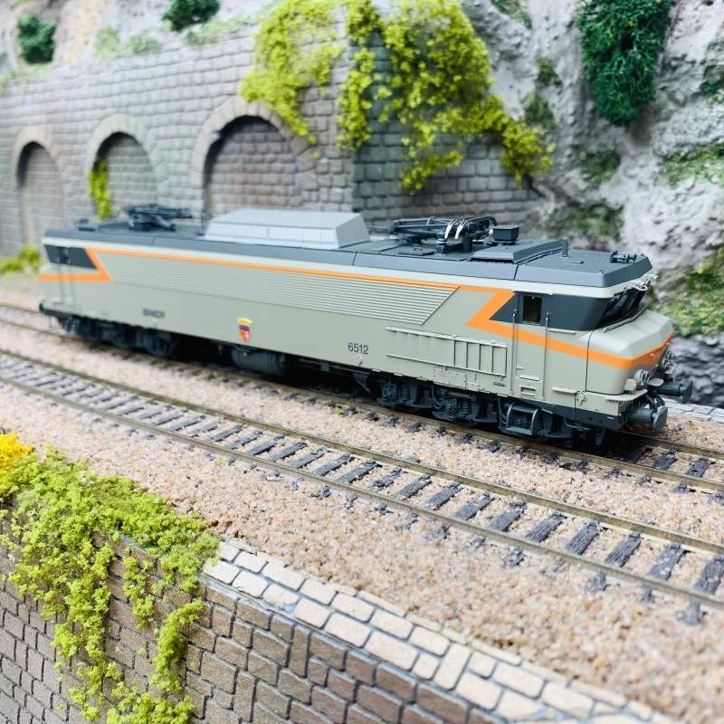 Locomotive CC6512 Sud Ouest SNCF LSMODELS 10327 train miniature HO 1/87 IV/V