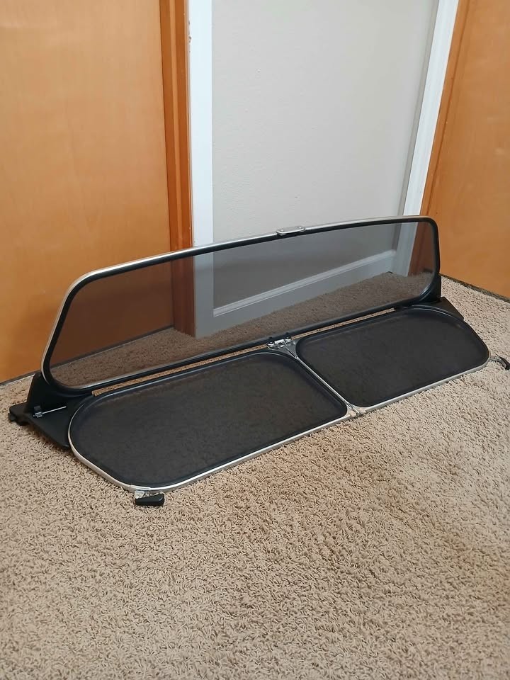 Bentley Continental GT Speed 2007-2011 Windshield P/N 3W7862955