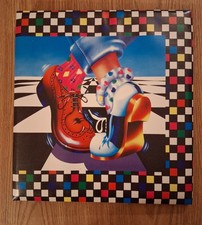 Lisa Frank Scrapbook- Has Pink Pages