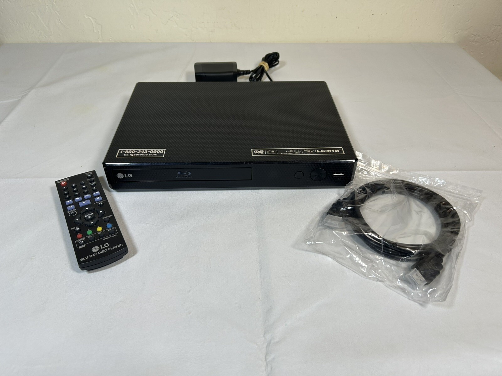 LG Blu-Ray Disc & DVD Player BPM25 Full HD 1080P w/ Remote & HDMI Cable