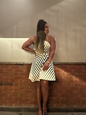 Halston Heritage sleevess fit ti flare striped navy dress sz 6