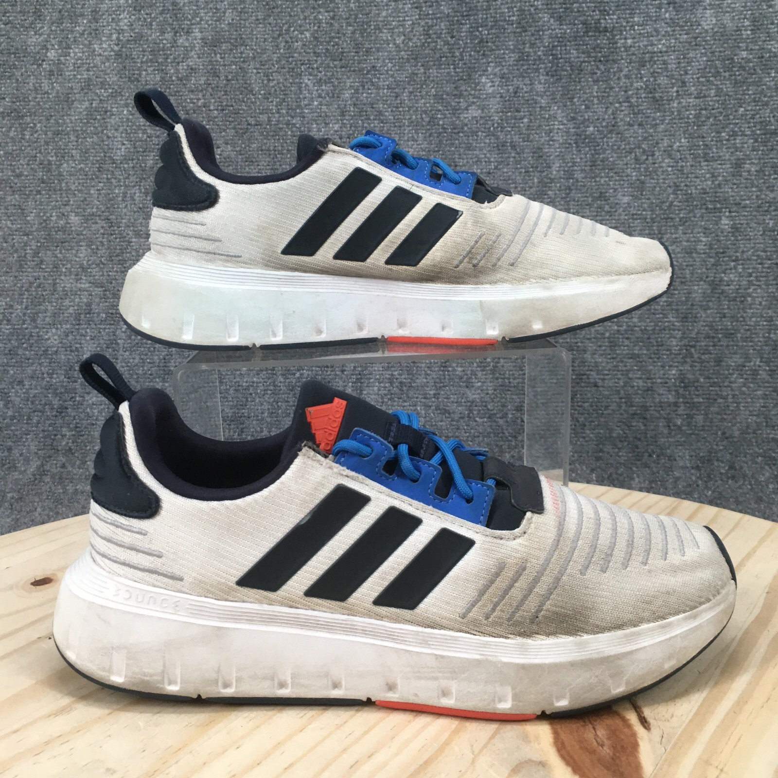 Adidas Shoes Mens Youth 6.5 Swift Running Sneakers White Low Top Athletic IE9993 Adidas Shoes Mens Youth 6.5 Swift Running Sneakers White Low Top Athletic IE9993