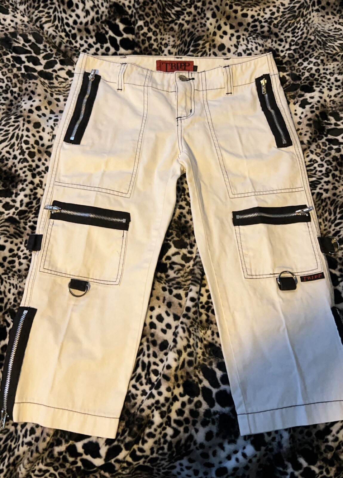 Tripp NYC White Jeans with Black Zippers & Pockets Size 3