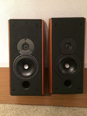 sonus faber bookshelf speakers