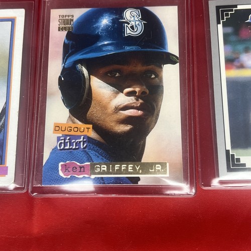 Ken Griffey Jr 8 Card Lot: Rookie Cards & Family Card PLUS other MINT CARDS A+++ - Picture 4 of 18