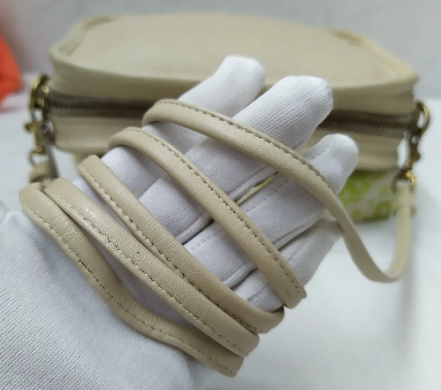 Borsa a tracolla Coach Carnival in pelle avorio con cerniera Vintage #9925 Made in USA