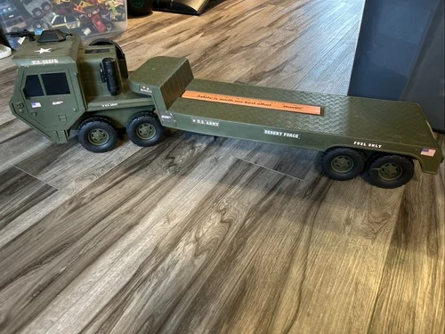 Vintage GI Joe 2002 Hasbro GI Joe Funrise Flatbed Tractor Trailer Semi Truck