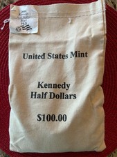 US Mint 100.00 bag 2001  Kennedy halves P and D mint