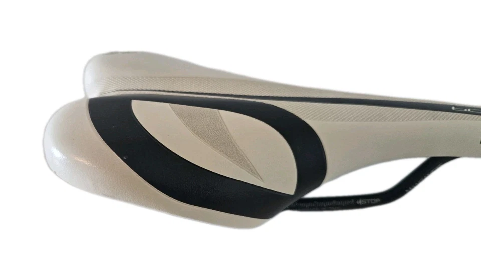 Sillín Selle Italia Most Bobcat blanco y negro, rieles de manganeso, hecho en Italia Foto 4 de 4