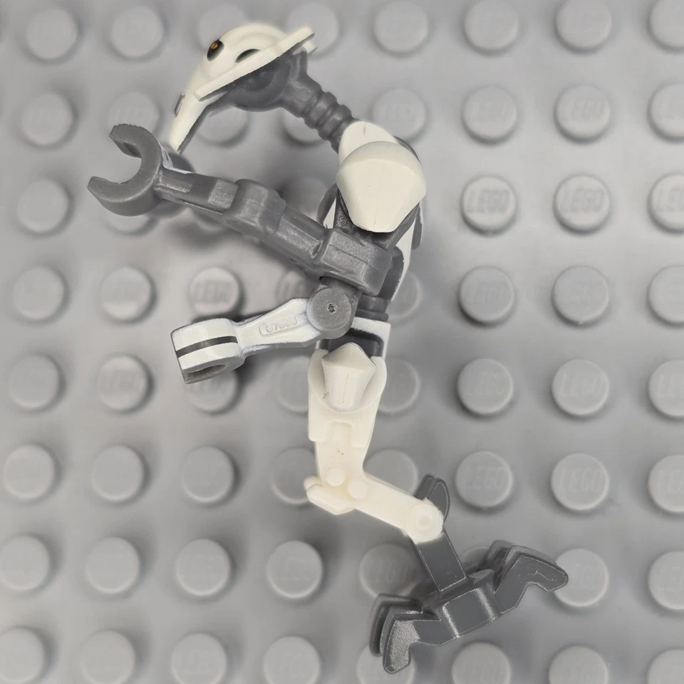 Lego Star Wars Minifigure SW0515 General Grievous Bent Legs White Armor - Image 4 of 4