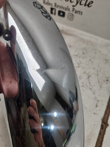 Yamaha XV750 Virago front fender - Picture 7 of 10