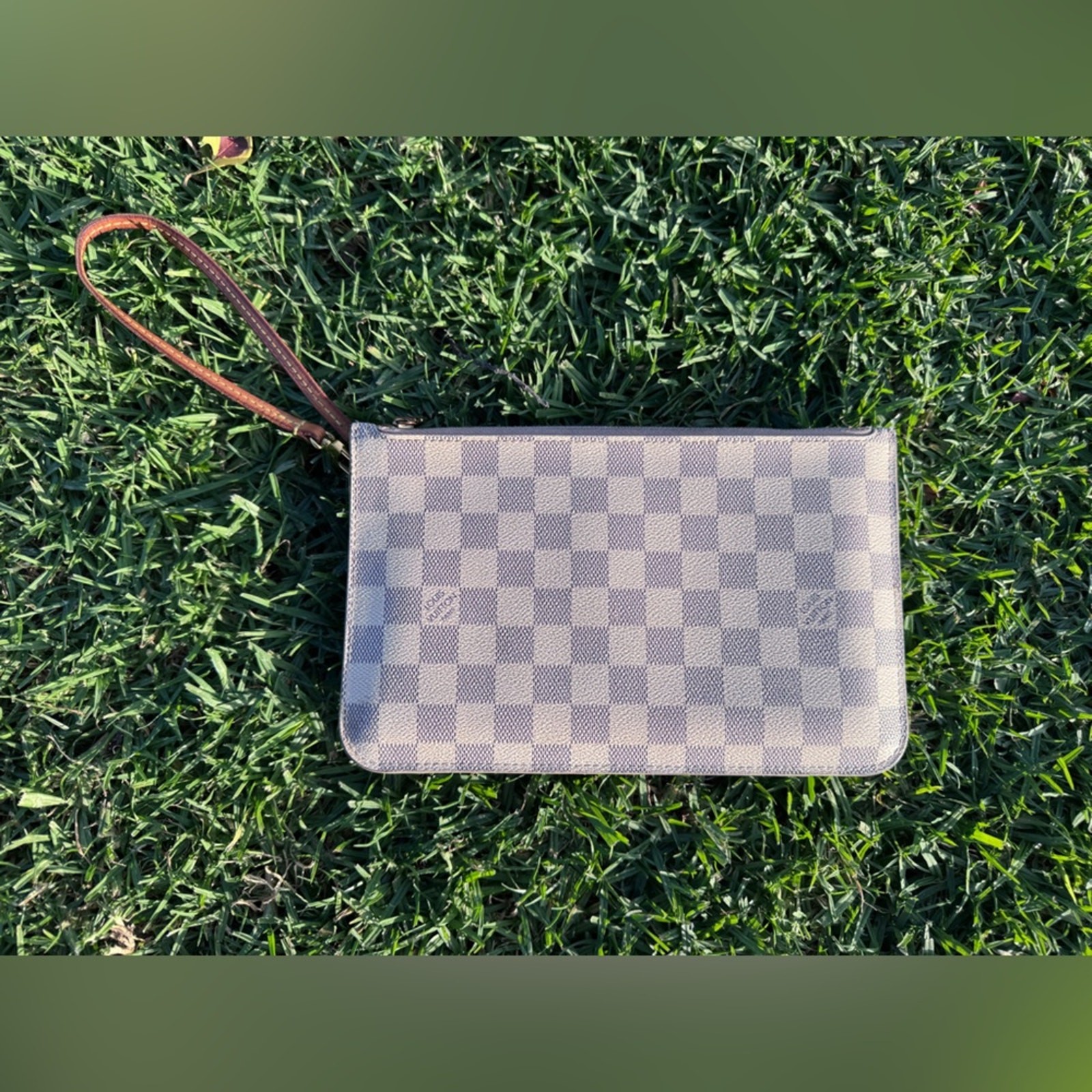 Louis Vuitton Damier Azur Neverfull Pouchette