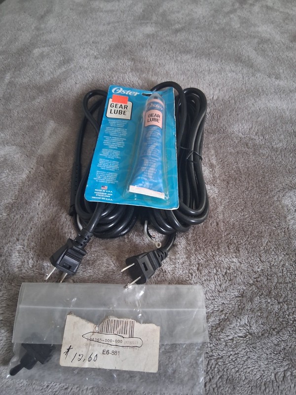oster clipper cords Switch and lube. All new