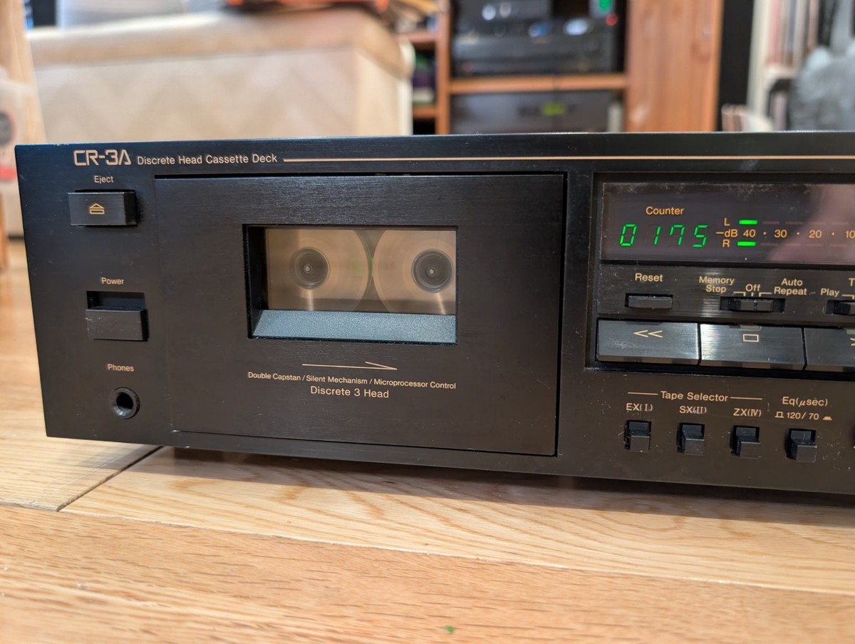 Nakamichi CR-30 3ヘッドシステムのナカミチ伝統のカセットデッキ 