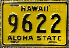 1969 Yellow Hawaii Aloha State Authentic Motorcycle License Plate Mint #9622