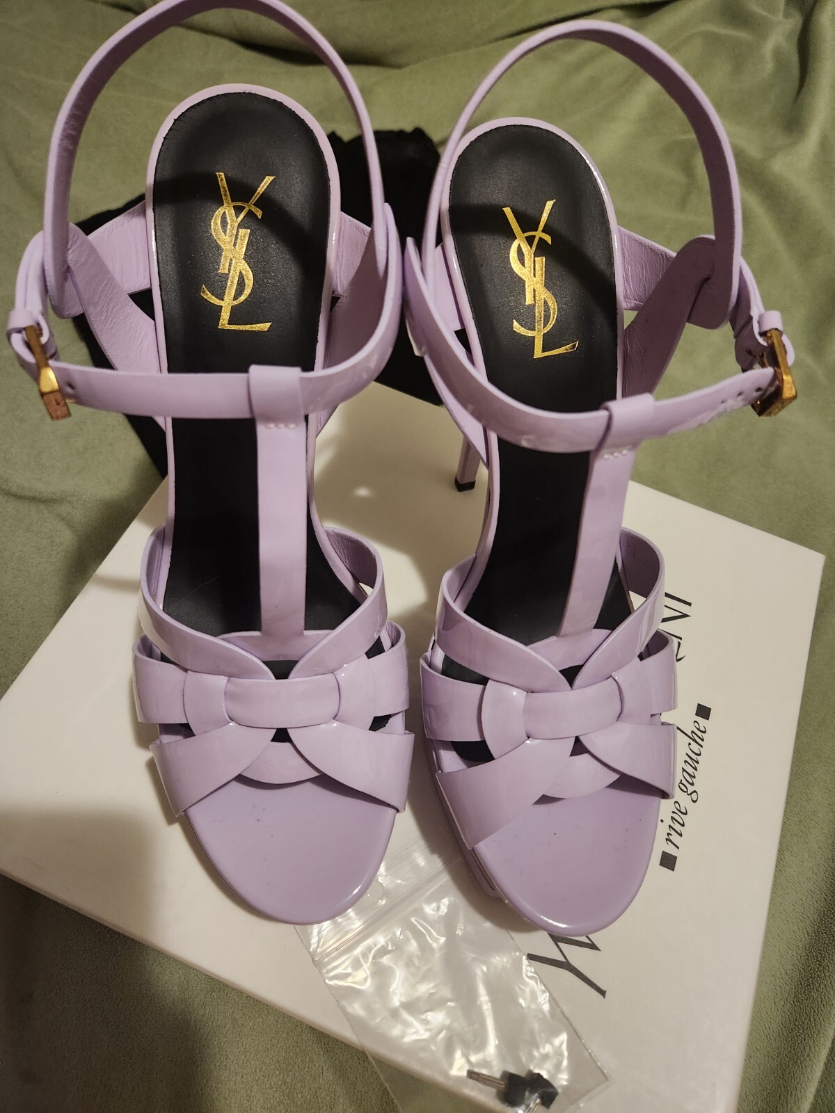 Sandali tributo Yves Saint Laurent in pelle verniciata taglia 41 con scatola