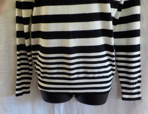 Joseph A. Turtleneck Sweater Size M NWT Black Stripe Rayon Blend Long Sleeves - Picture 3 of 11