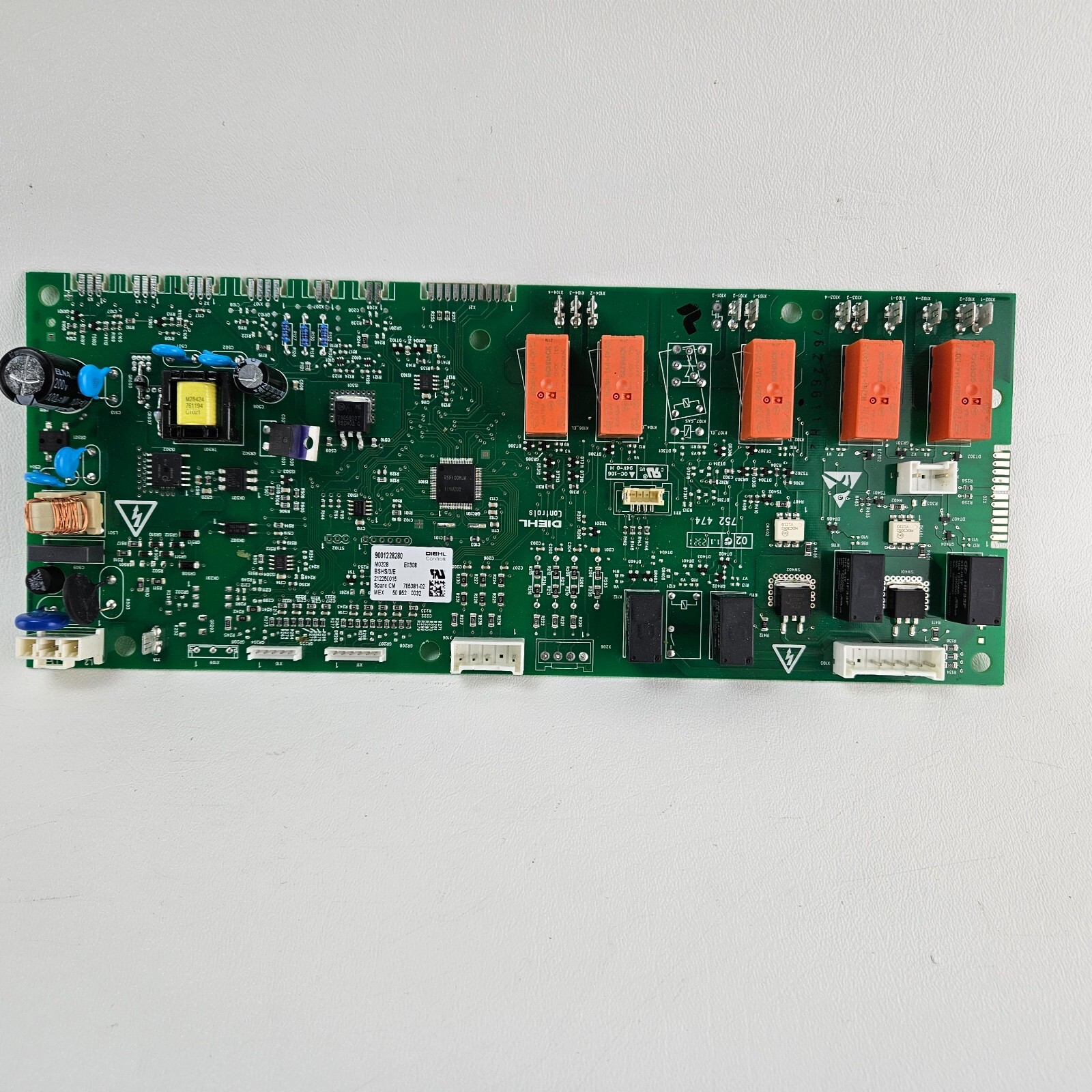 Genuine Bosch Built-in Oven Control Board # 00758197 9001228280