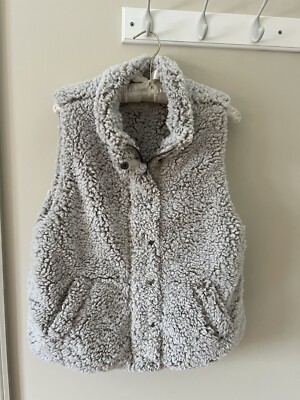Women s Thread & Supply Sherpa Vest from Francesca s size medium NWT