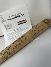 Hall Of Famers Signed Baseball Beckett LOA 25 Autos Brett Gwynn Berra Musial