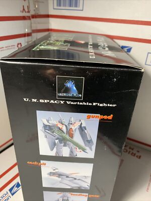 Yamato Macross Plus Mechanical Transformer VF- 11B 1/60 Scale