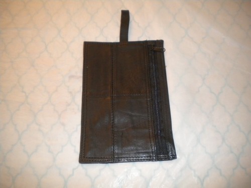 SCHWARZE schmale Geldtasche/Reisetasche aus echtem Leder/Größe ist 4,5 x 6,75 NEUE - Bild 1 von 3