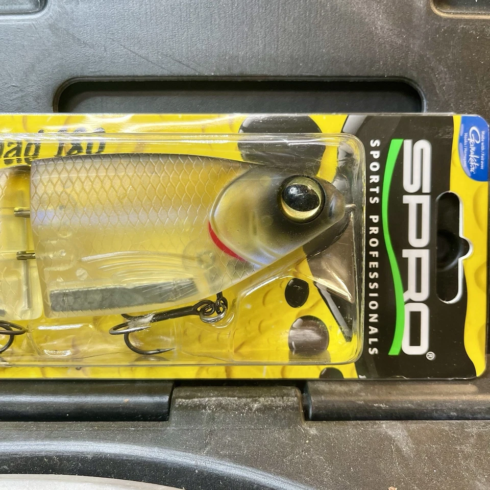 SPRO KGB Chad Shad #13 7” Sake Bomber Limited Color Glide Bait - Image 2 of 4