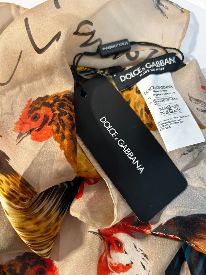 New DOLCE GABBANA Hens L'AMORE E BELLEZZA CHIFFON Pure Silk SCARF BNWT - Image 3 of 4