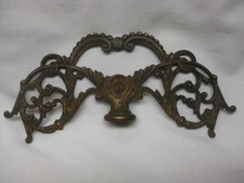 Large Brass Victorian Art Nouveau Lamp Finial - 6 1/4" wide x 3" tall - # 7