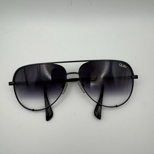 QUAY X Desi High Key Mini 126 Black Aviator Sunglasses Gradient Lens - Picture 2 of 12