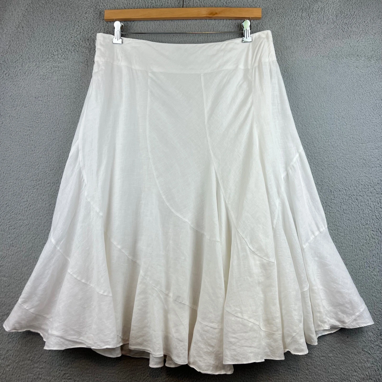 Lauren Ralph Lauren White 100% Linen Flared Midi Skirt Size 14 Panelled A-Line
Opens in a new window
