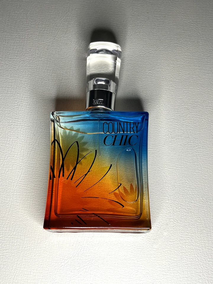 Perfume COUNTRY CHIC Bath & Body Works raro descontinuado 2,5 oz / 75 ml RARO Foto 3 de 4