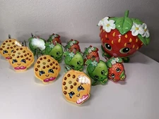 Shopkins Strawberry Toothbrush Holder and Shower Curtain Rings Set Apple Cookie
