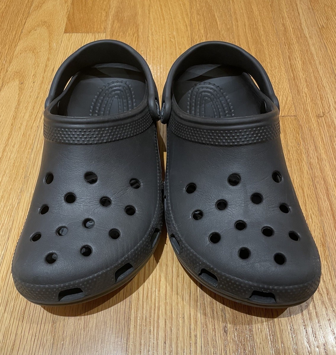 Crocs Shoes Mens 7 Womens 9 Classic Black Slip On Clog Shoes  display picture 1
