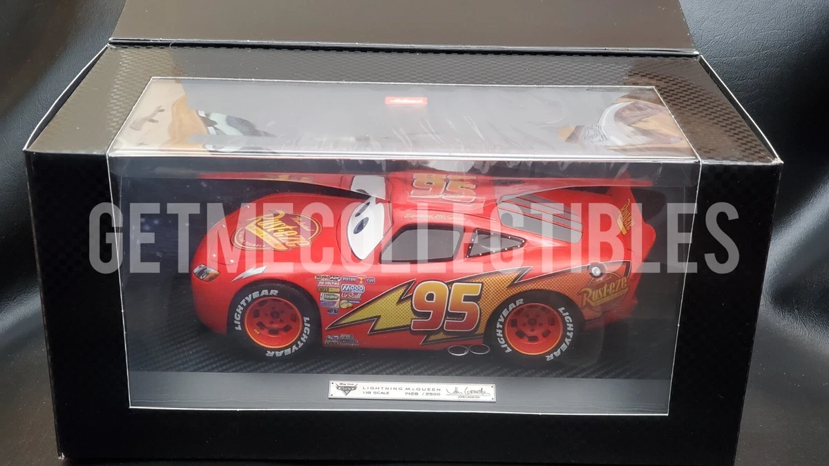 Disney  Cars  Lightning Flash McQueen 1/18 SCHUCO 450049000