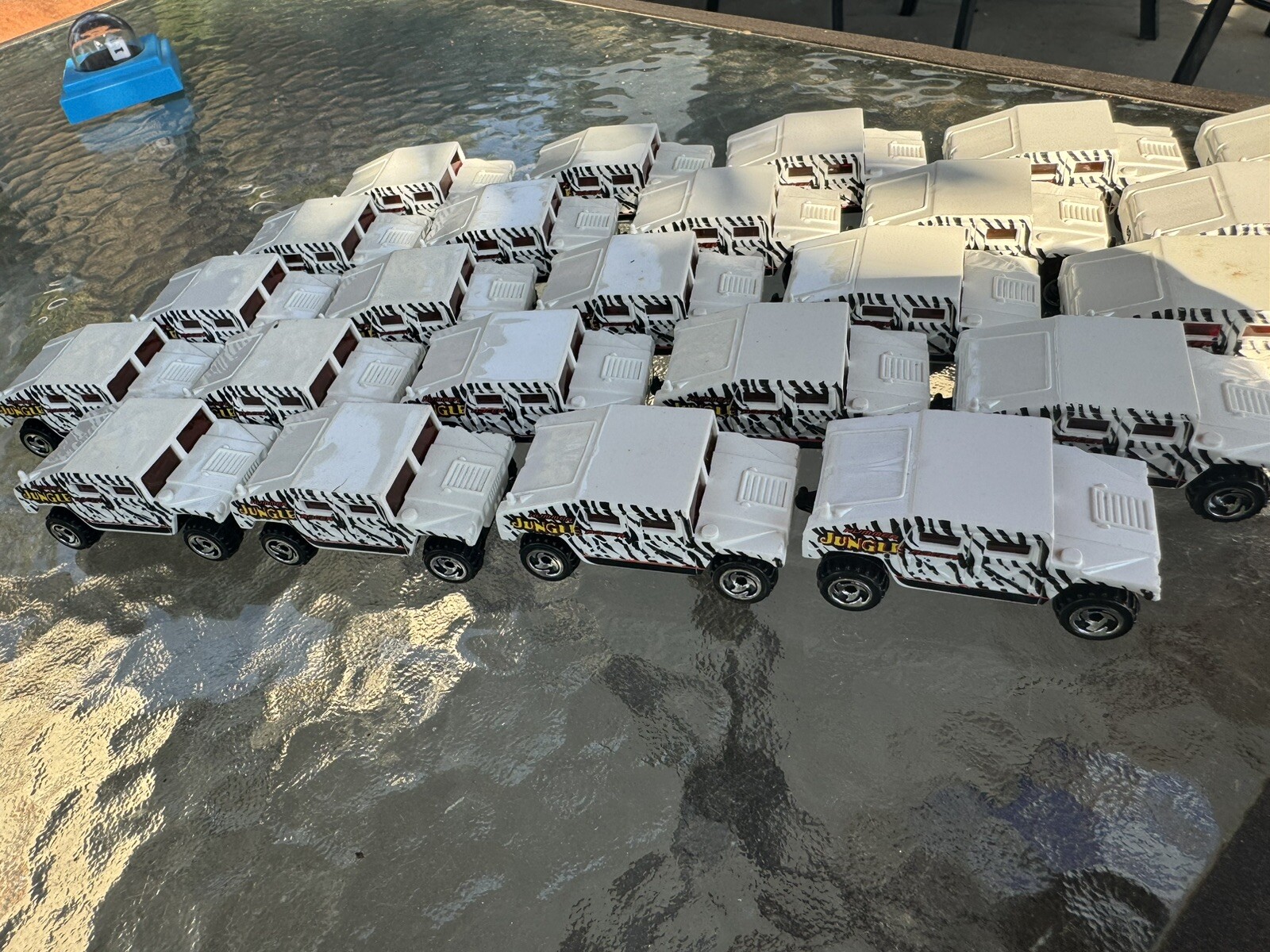 Picture 3 of 9