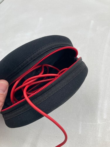 Beats Solo HD Special Edition Wired Headphones With Case - Red & Gray - Picture 10 of 10