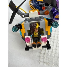 LEGO DC Super Hero Girls Bumblebee Helicopter 41234 Batgirl Jet Set Mini Figures