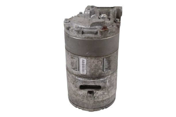 AC Compressor Electric Fits 14-17 19 BMW i8 477134 A7001