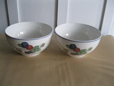 Set Of 2 Villeroy & Boch Blackberries Cherries 5.5” Rice/Cereal Bowls
