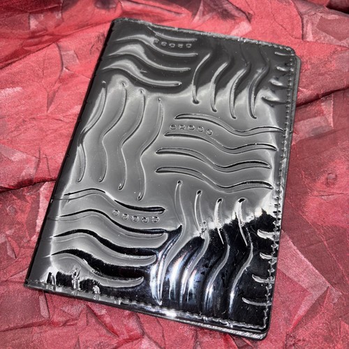 CROSS Genuine Charol Black Leather Womens Passport Case Billfold Wavy Lines Rare