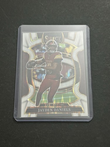 2025 Panini Select - Concourse Jayden Daniels #88 White Shock Prizm /799