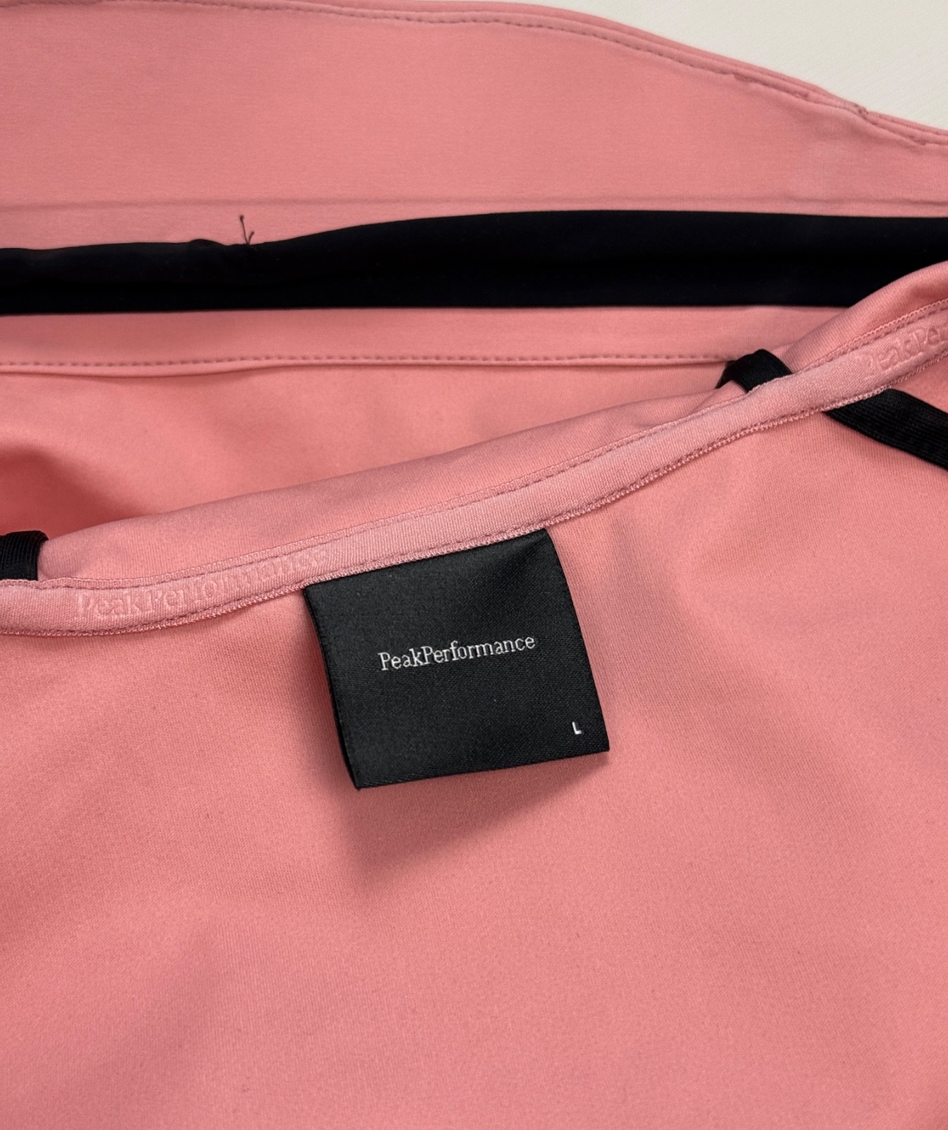 Peak Performance Explore Hood Jacket Sofshell Ros… - image 9