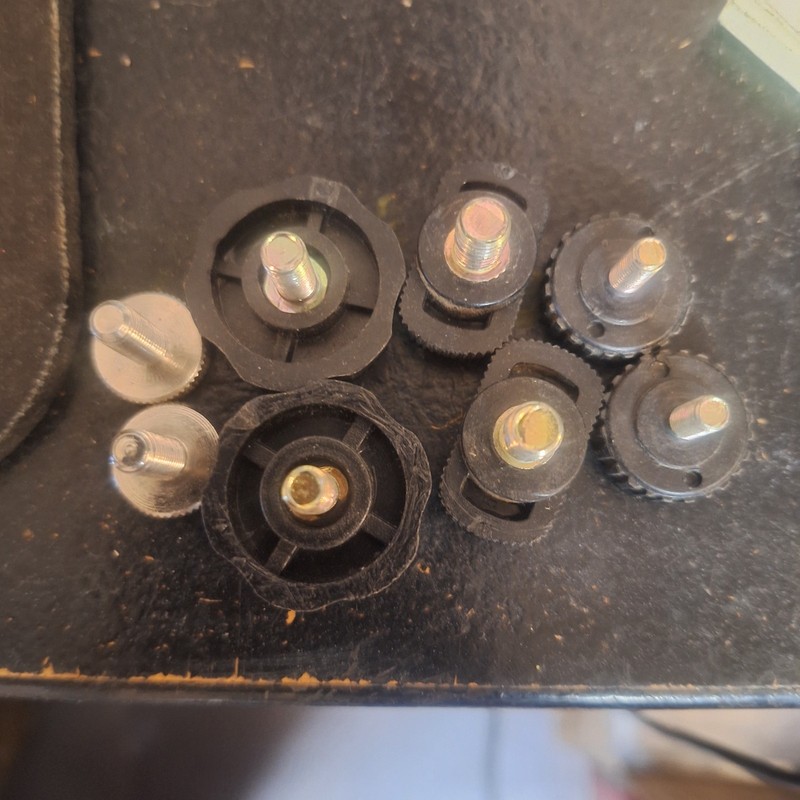 USED 8 CB OR HAM BLACK BRACKET MOUNT KNOBS COBRA,GALAXY,CONNEX,UNIDEN.